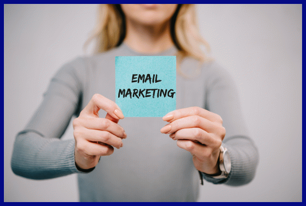 بازاریابی ایمیلی-ایمیل مارکتینگ